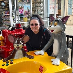 Meet your Posher, Beverly